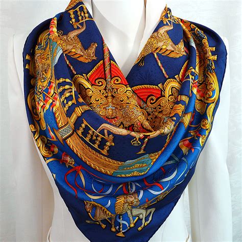 hermes sjaal ring|Hermes silk scarf.